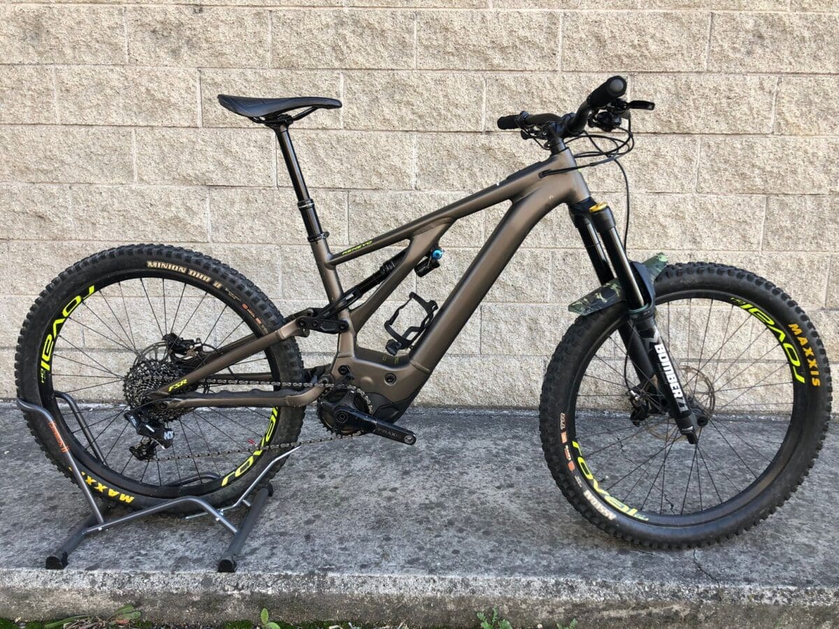 SPECIALIZED KENEVO BUSO